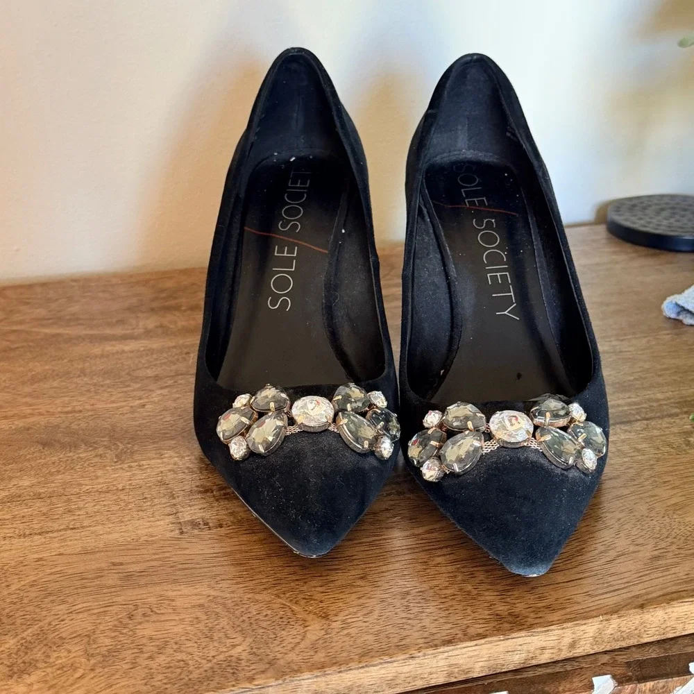 Sole Society Pump Womens 8 Black Crystal‎ Embellished Suede Pointed Toe Stiletto